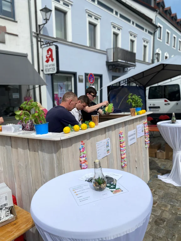 Bild1.jpg  