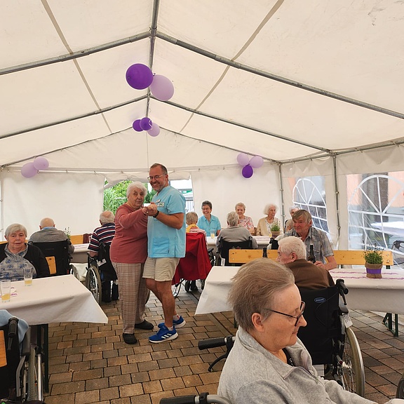 Tanz_Sommerfest_NEU.jpg