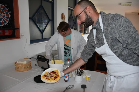 Sommerfest_Waffeln.JPG  