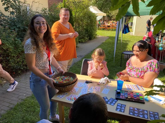 Kinderschminken.jpg  