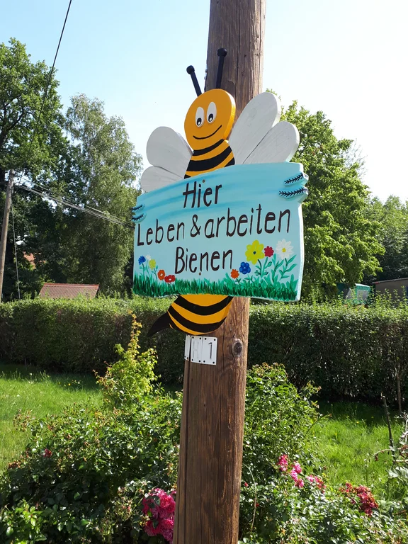 2023_08_Hinweisschild.jpg